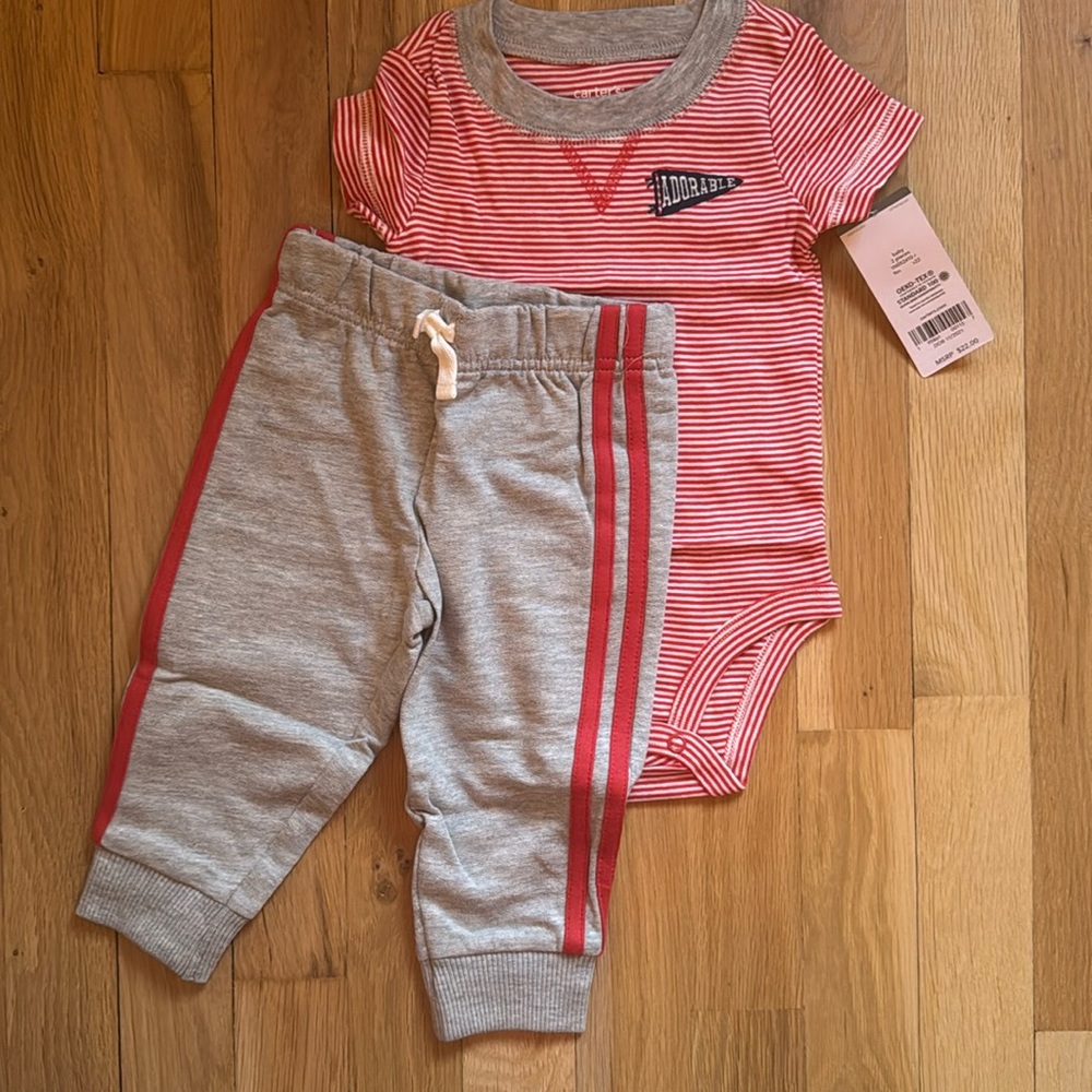 Carters baby boy clothing set (bodysuit + pants)